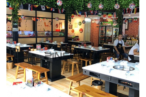 火鍋店是否增加沙發(fā)卡座？